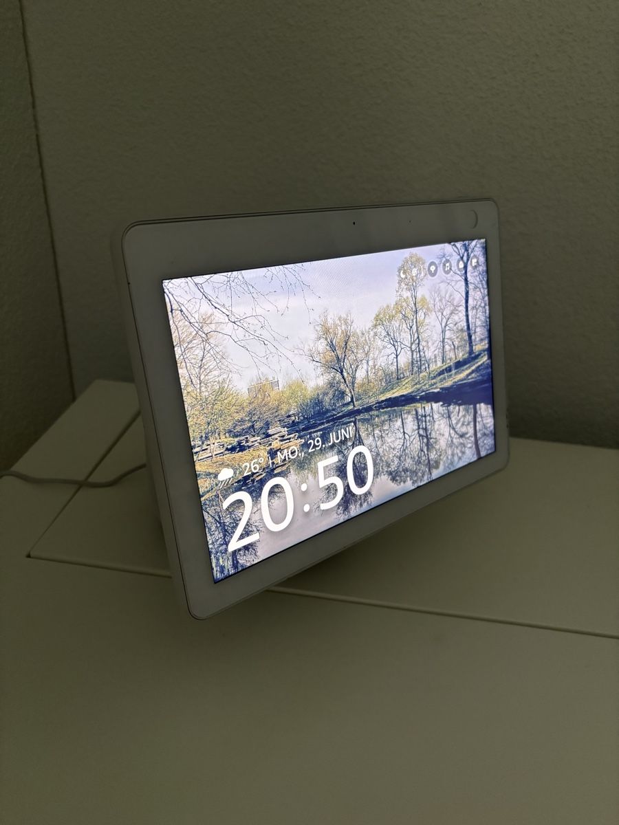 Amazon Lettore multimediale & Streamer: Amazon Echo Show 10 weiß  – Usato da Zürich venduto da car_9sdb