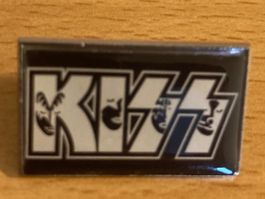 Kiss Pin Anstecker Punk Rock Metal Band