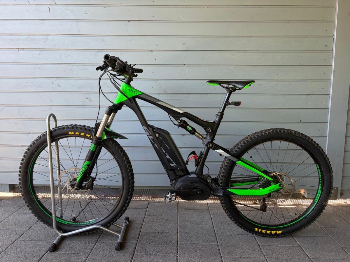 Scott Biciclette: Scott E-Genius 730 Plus E-Bike All Mountainbike – Usato da Hüniken venduto da Bene25