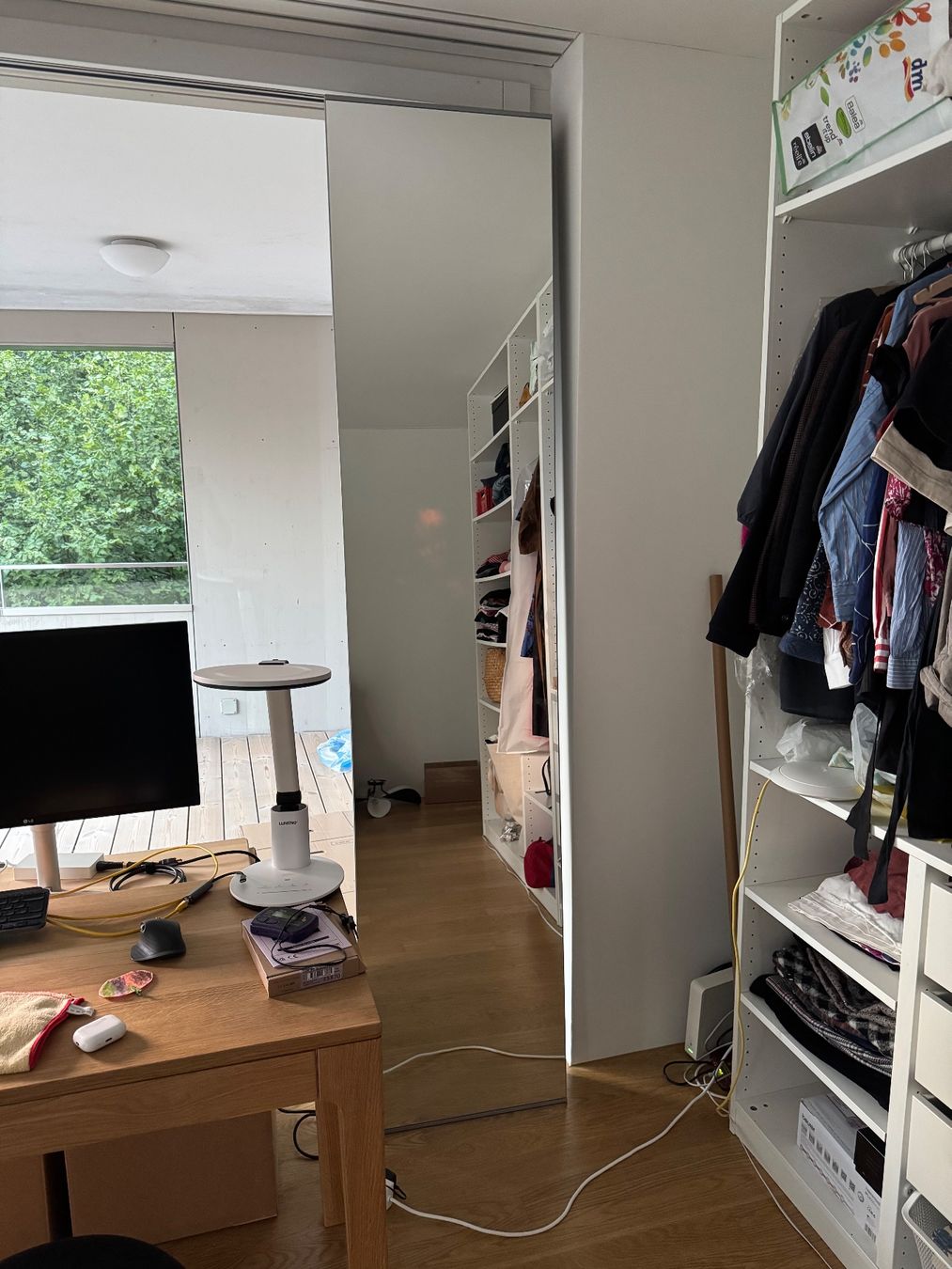 Armadi: 2 IKEA PAX Spiegeltüren – Usato da Bern venduto da Sqlstring