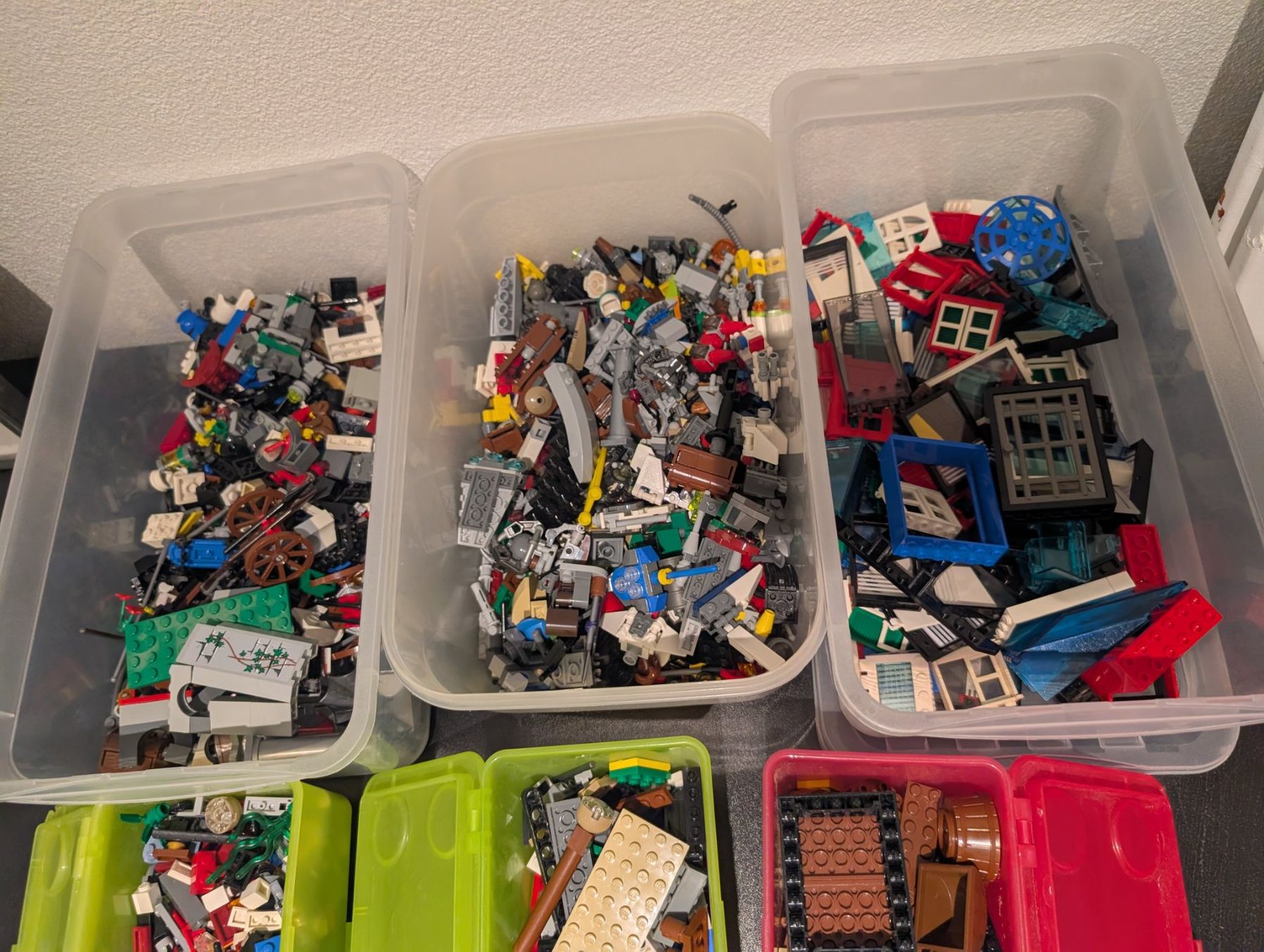 Lego Giocattoli: Lego Bausteine in Boxen gebraucht – Usato da Unterlunkhofen venduto da danky111 1