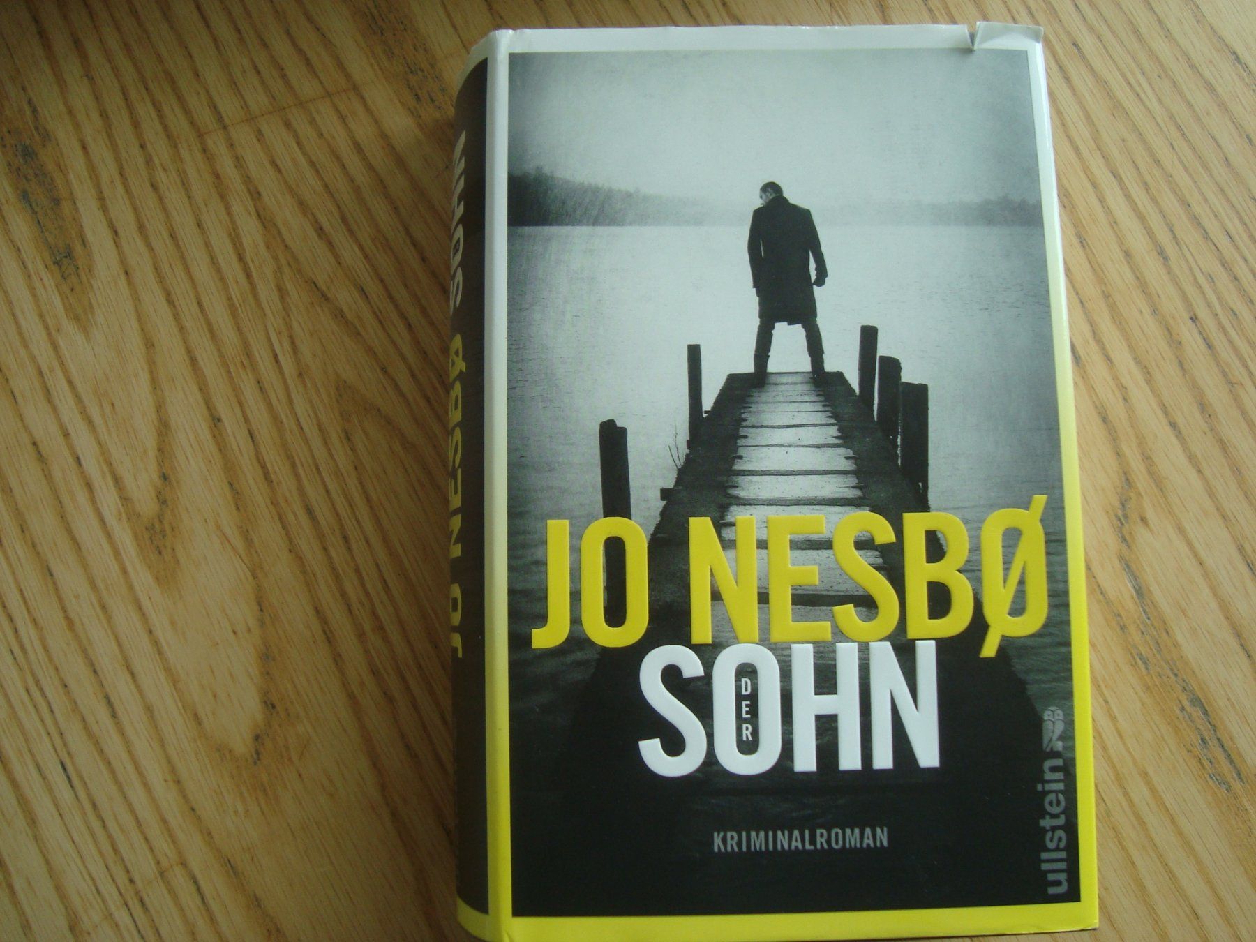 Libri: Jo Nesbo (2 Bücher) – Usato da Aesch LU venduto da wysshan 1