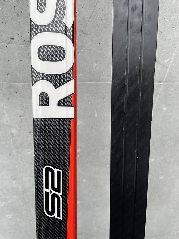 Sci: Langlaufski Rossignol XIUM S2 WCS Skating – Usato da St. Niklausen OW venduto da Burro1 1