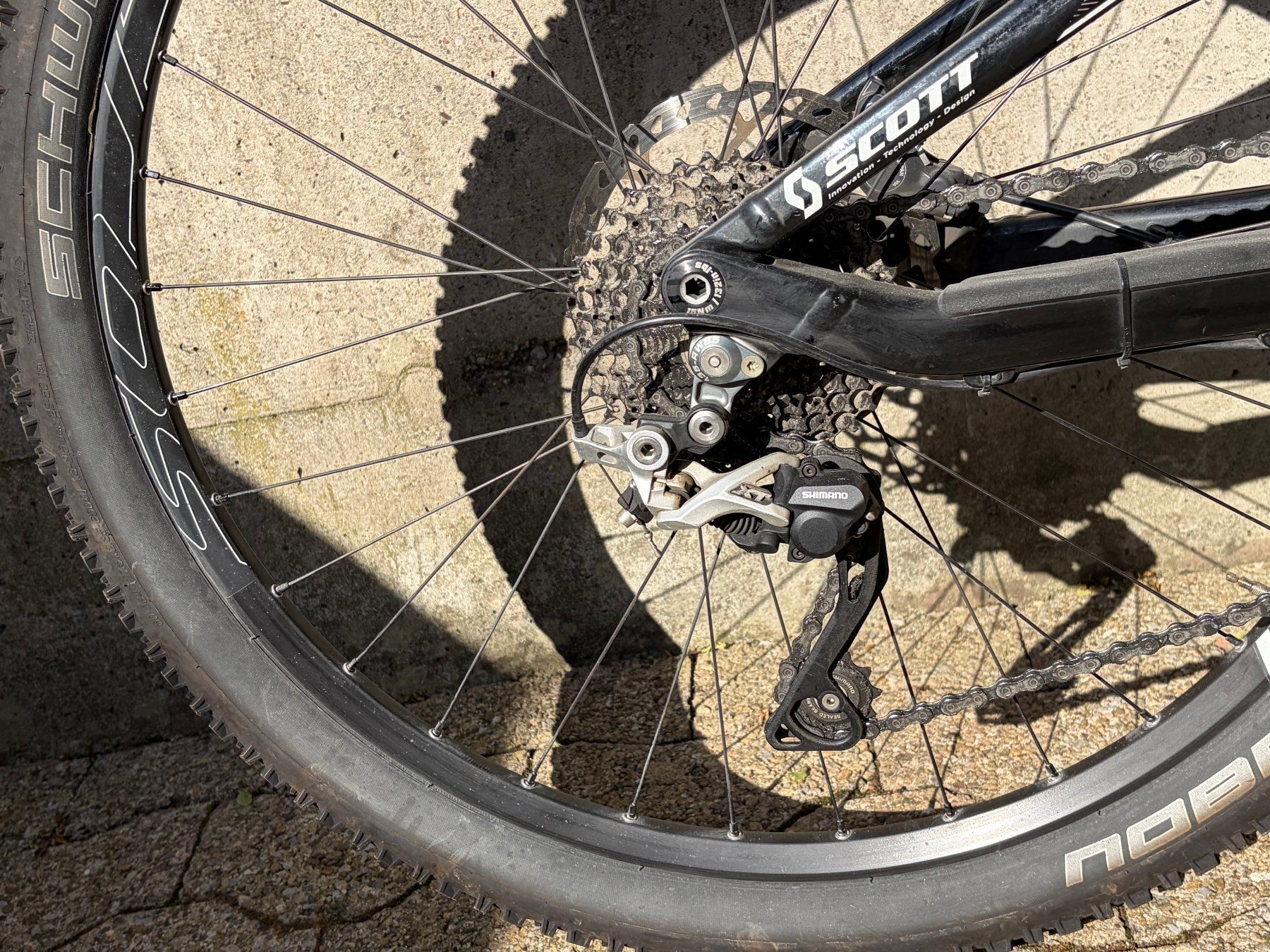 Scott Biciclette: Scott Genius 720 Fully Mountainbike – Usato da Oberrieden venduto da he11hass 2
