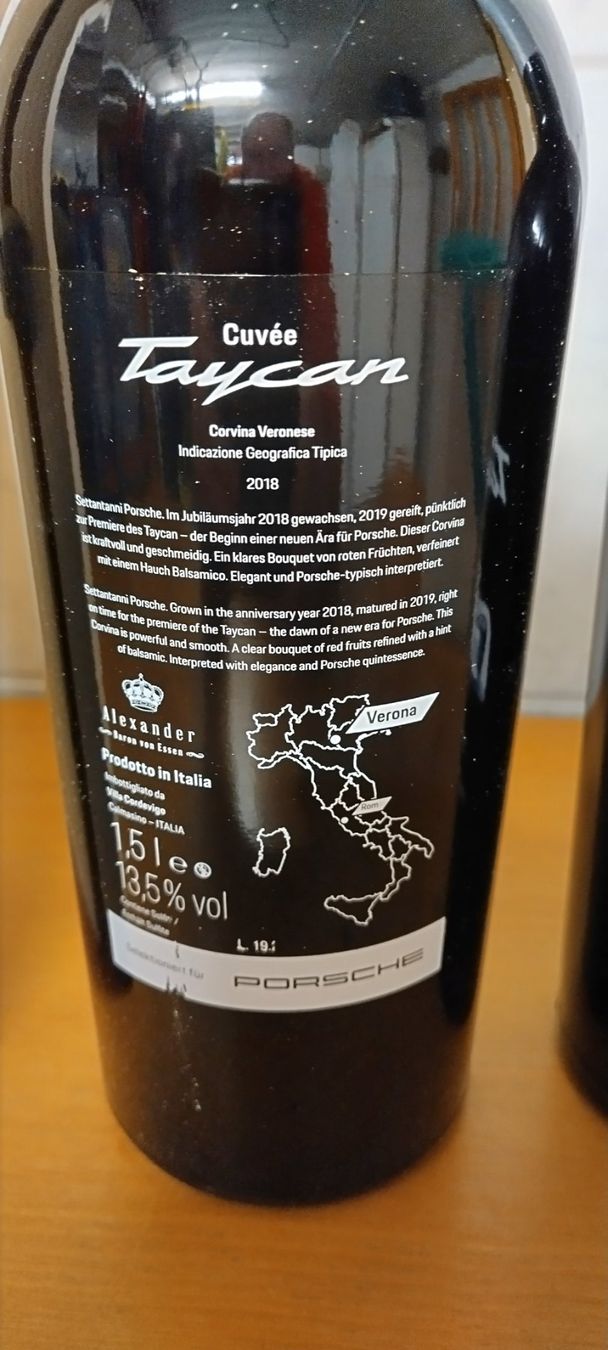 Wein: Porsche Taygan, Wein – Gebraucht aus Rothrist von Sheriff94 2