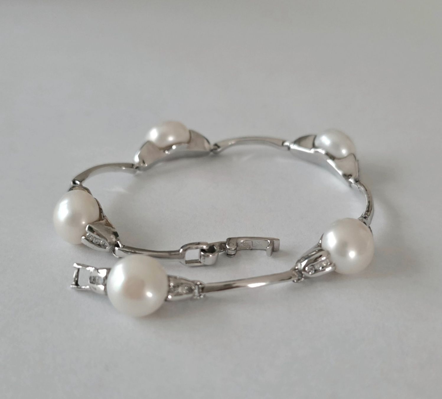 Bracelets: Exquisites Design-Echte Perlenarmkette mit Silber 925 - Neu – Neuf avec emballage d'origine à Uetikon am See par Coralreef 2
