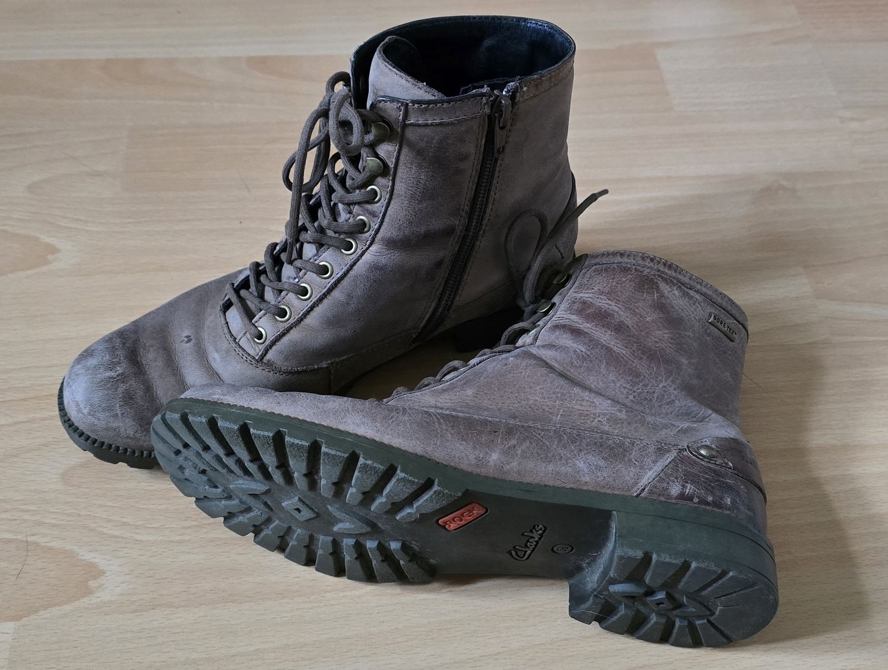 Clarks Scarpe da donna: Boots Gr.5.5 Clarks – Usato da Oberbipp venduto da Meaw13 1