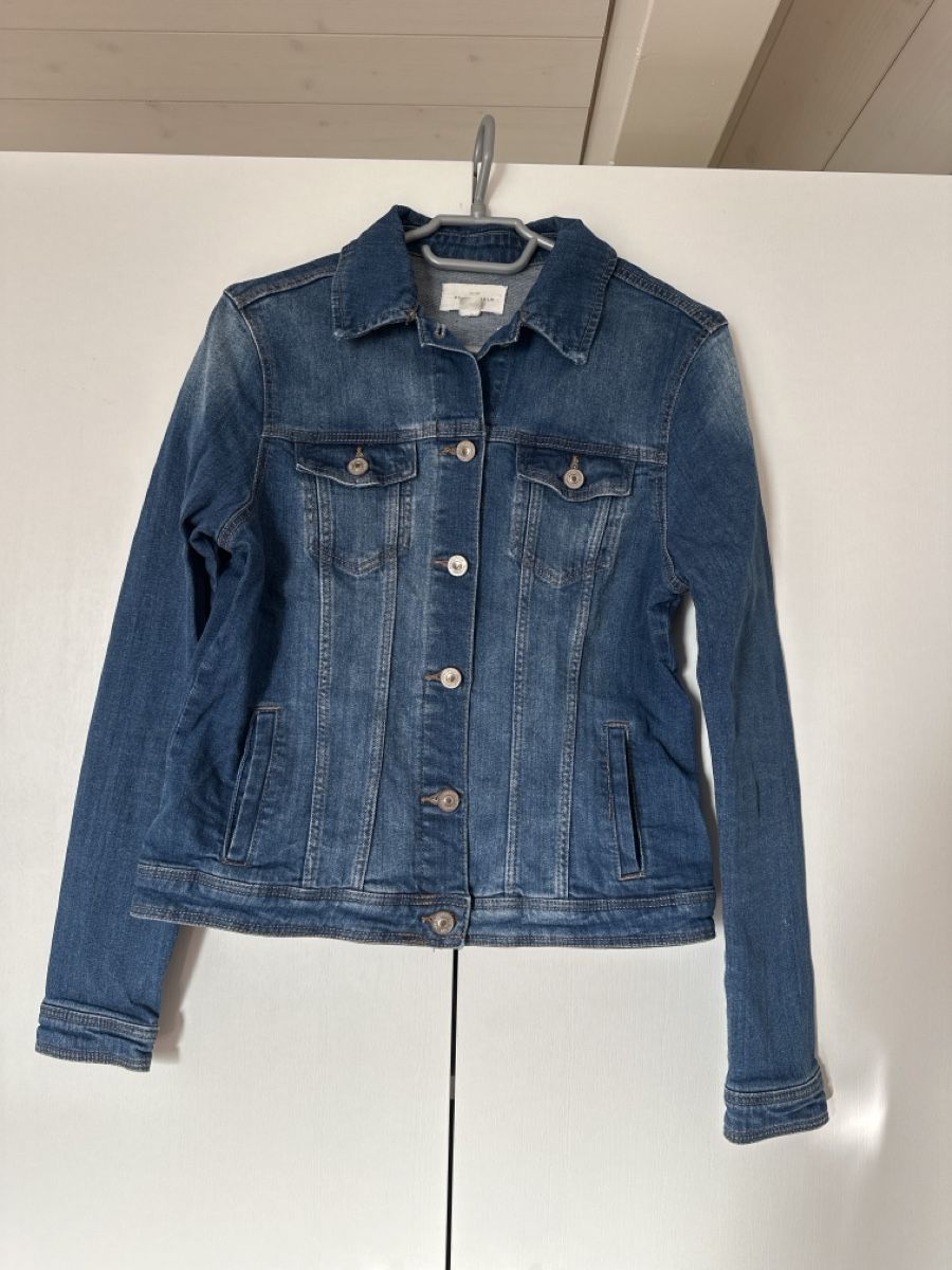 Jacken: Springfield Jeans Jacke Grösse 36 blau  – Gebraucht aus Buchs AG von tifena