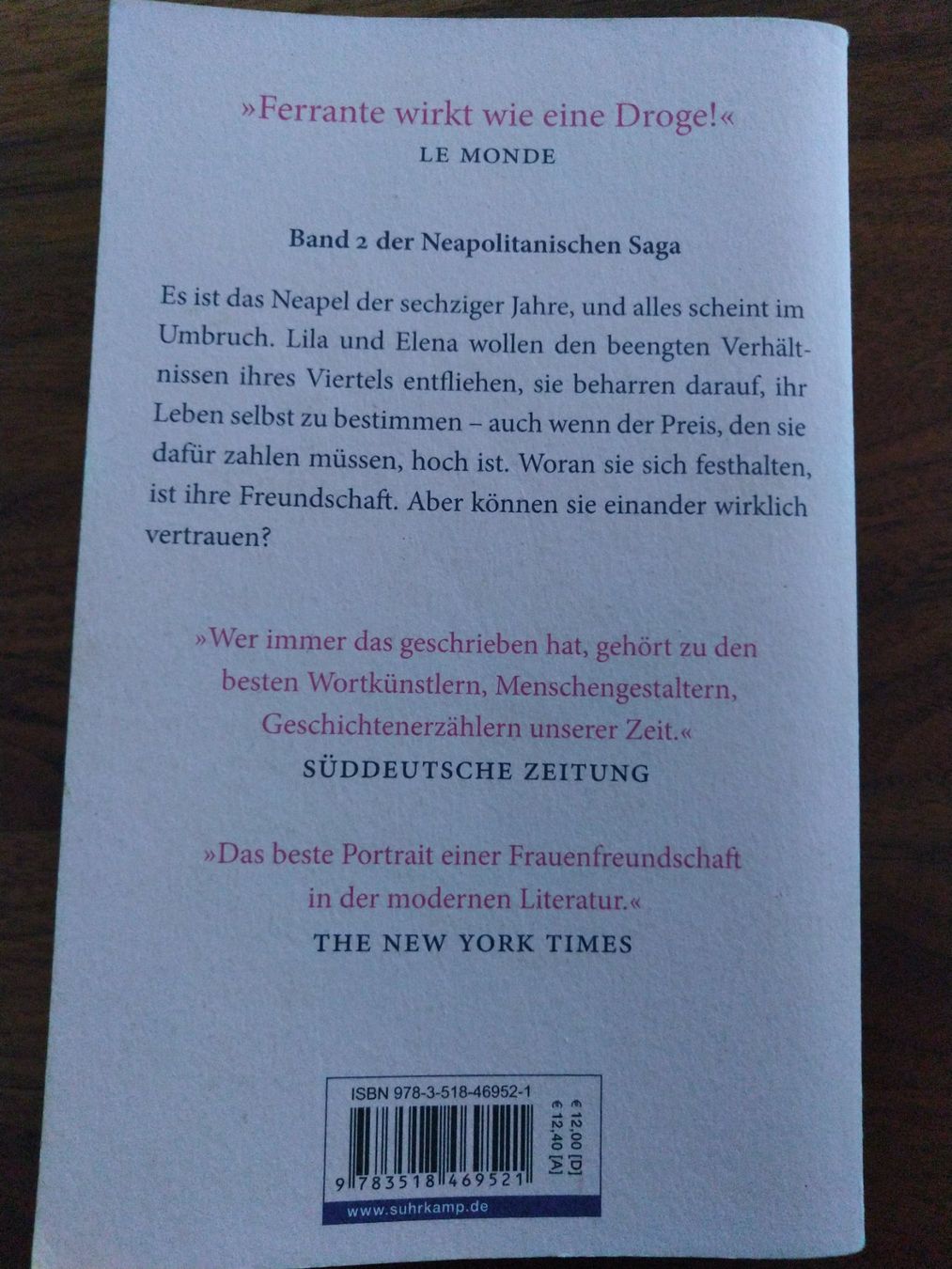 Bücher: Elena Ferrante - Die Geschichte eines neuen Namens – Gebraucht aus Bergdietikon von Tanne_10 1