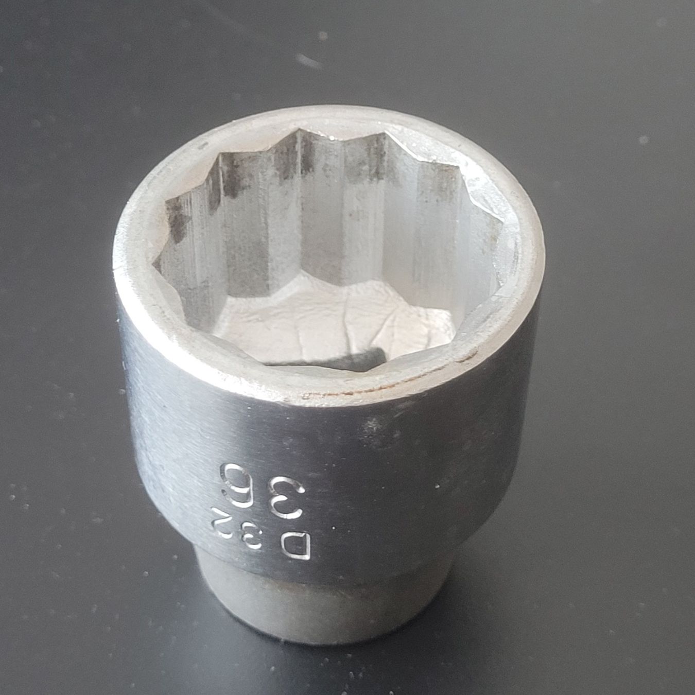 Gedore Alle Werkzeuge: Steckschlüsseleinsatz 3/4" 36 mm – Gebraucht aus Thun von RoderThun