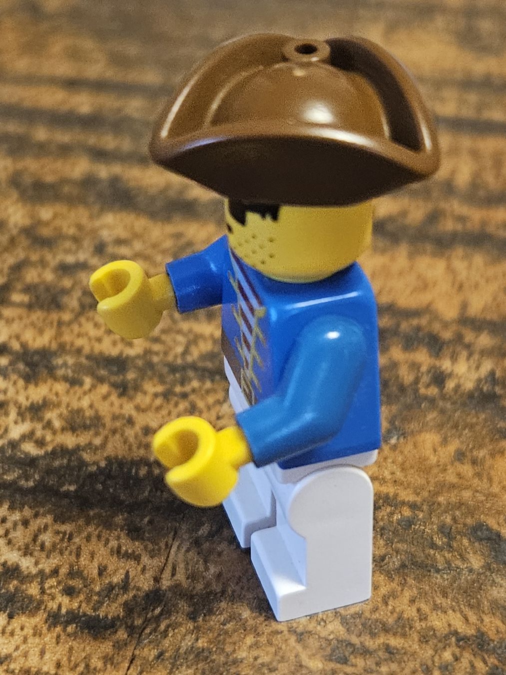 Lego Baukästen: lego figurine pirate pi009 Pirate Blue Jacket, – Gebraucht aus Confignon von Ecrofigs 2