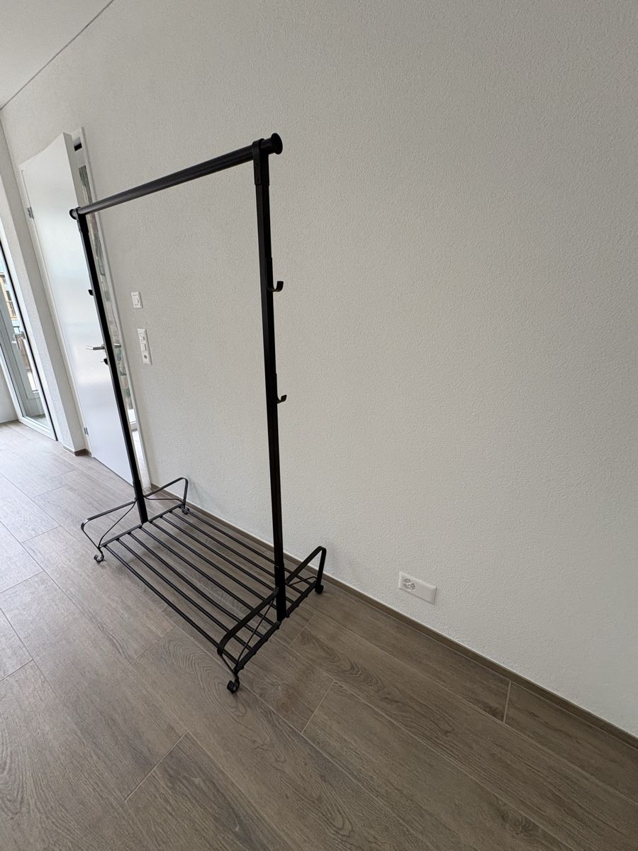 Interio Guardaroba: Garderobe / Kleiderstange mit Ablage – Usato da Illnau venduto da alteschachtel 1