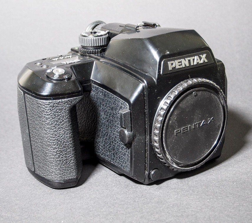 Pentax Kamera: Boîtier Pentax 645N – Gebraucht aus Monthey von PhilippeZ