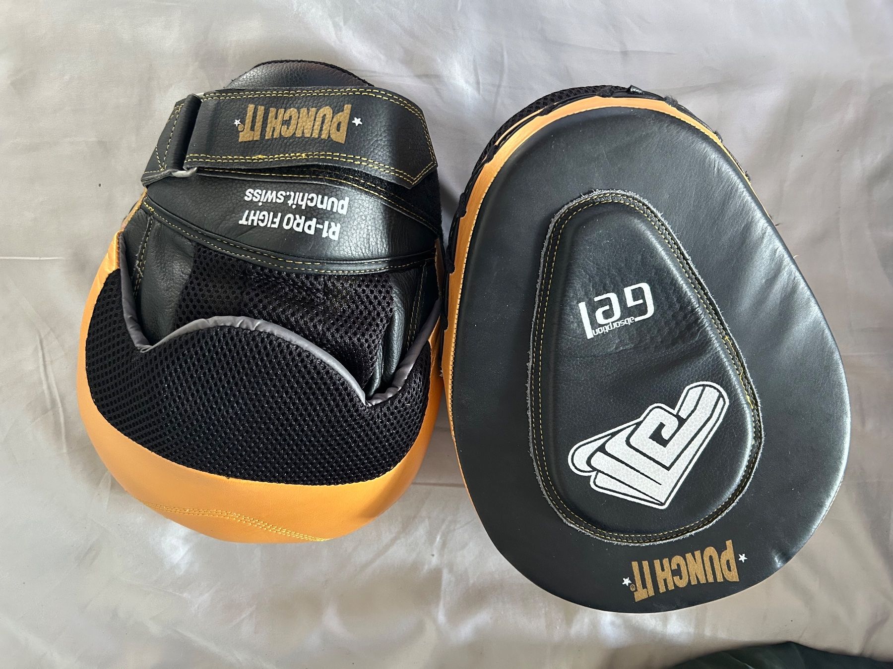 Gants & mitaines : PUNCH IT. Boxpratzen, Leder, wie neu – Neuf (Voir description) à Männedorf par sar_26gy