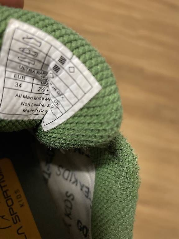Schuhe für Jungen: Wanderschuhe Gr34 – Gebraucht aus Klingnau von Miklo83 1