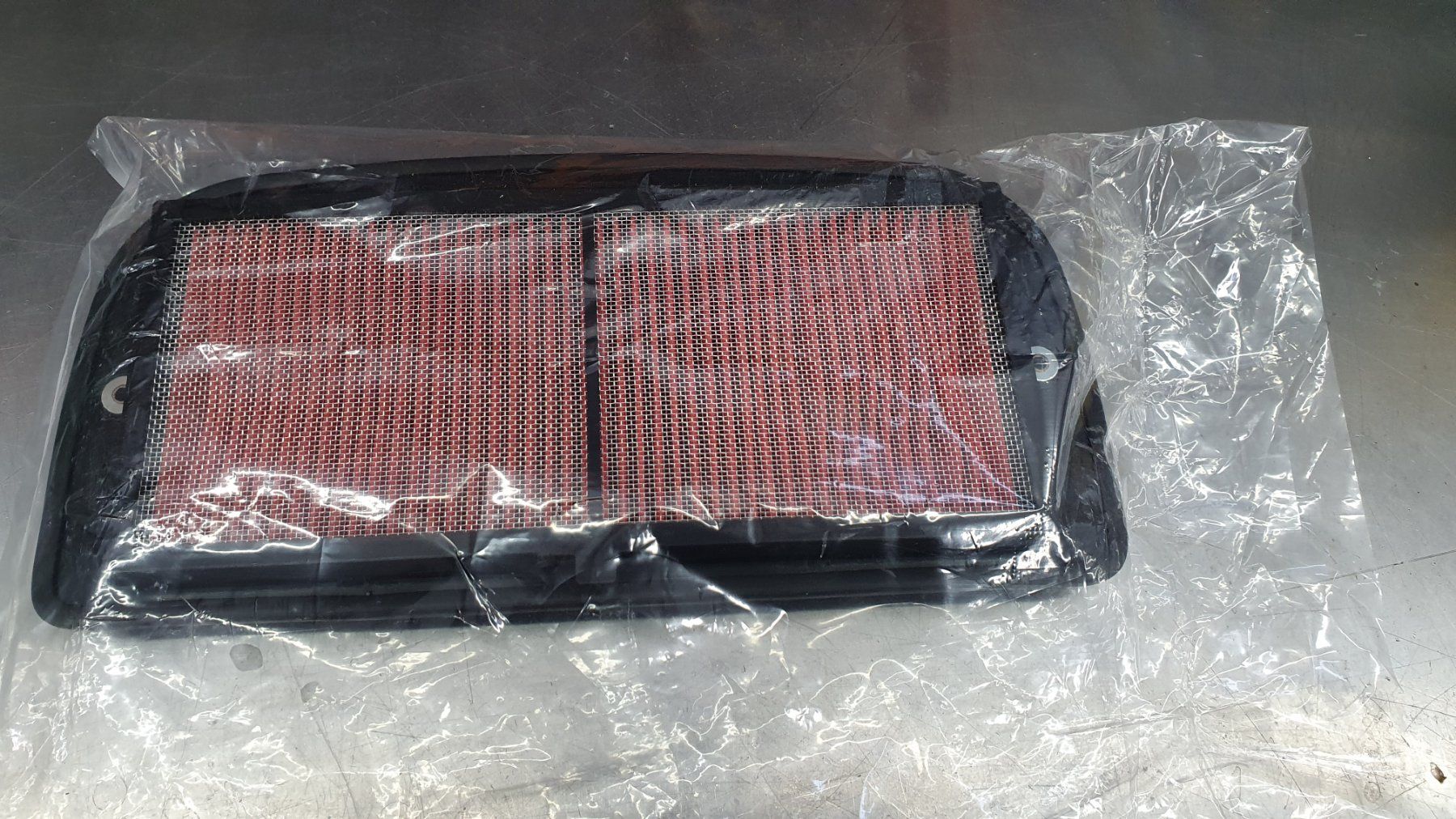 Yamaha Tutti i ricambio per moto: Luftfilter HIFLO Yamaha YZF-R1 – Nuovo e nell'imballaggio originale da Widnau venduto da Staedler2 2