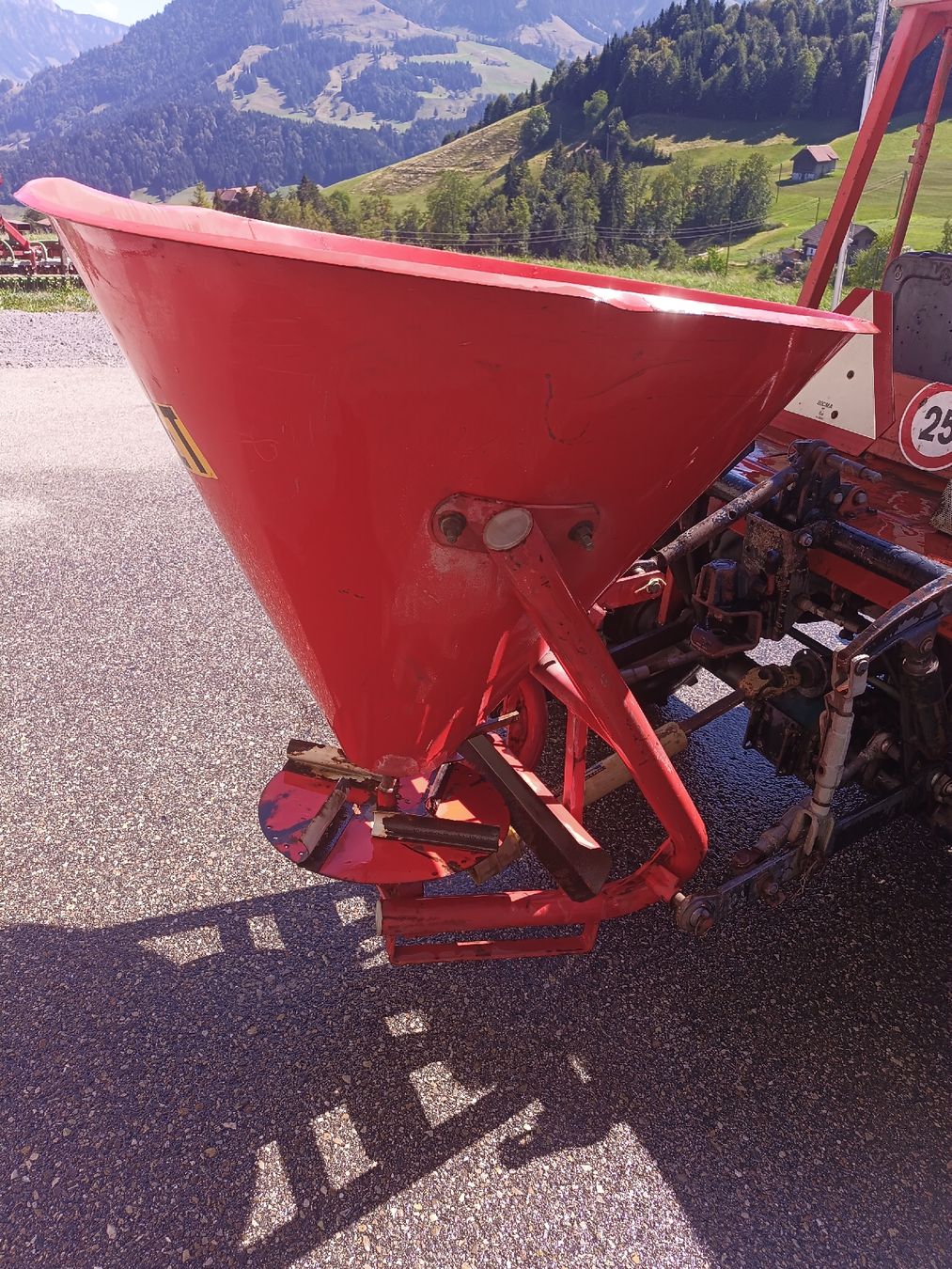 Spandiconcime: Düngerstreuer – Usato da Schüpfheim venduto da Jopo 1