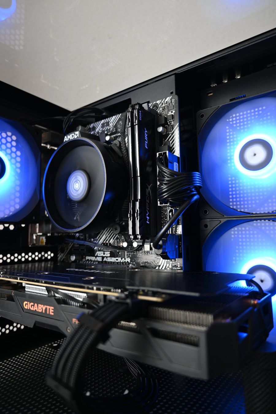 PCs: Budget Gaming PC | GTX 1060 | 16GB RAM | 512GB SSD | Win 11 – Neu und originalverpackt aus Kirchberg SG von DISRUPTEC 3