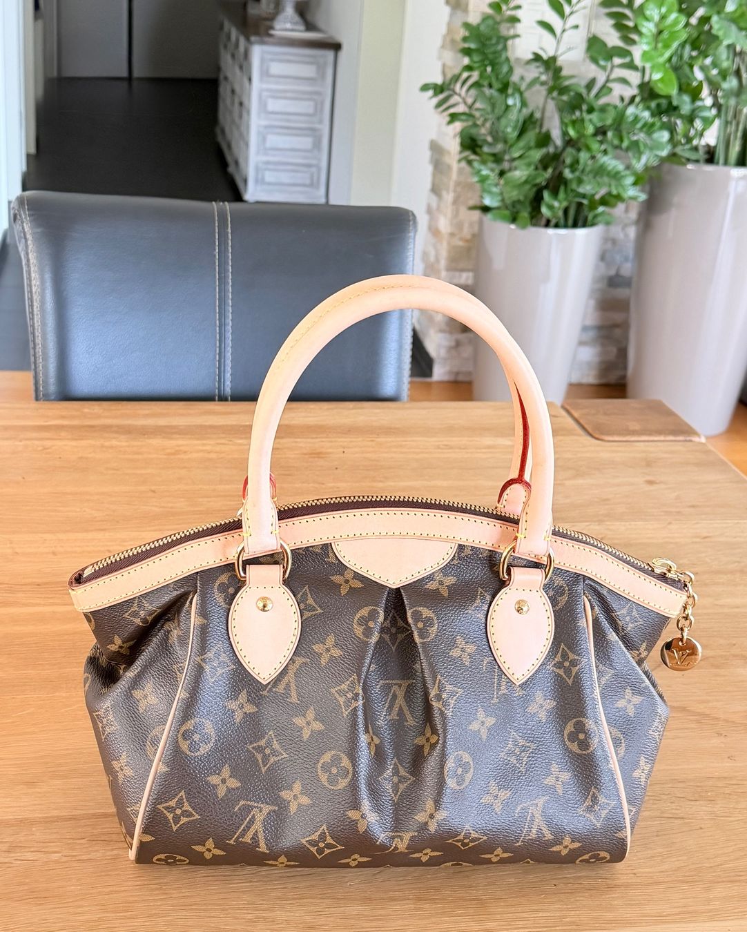 Louis Vuitton Borse da donna: Louis Vuitton Tivoli PM – Usato da Reinach AG venduto da BisMad3 5