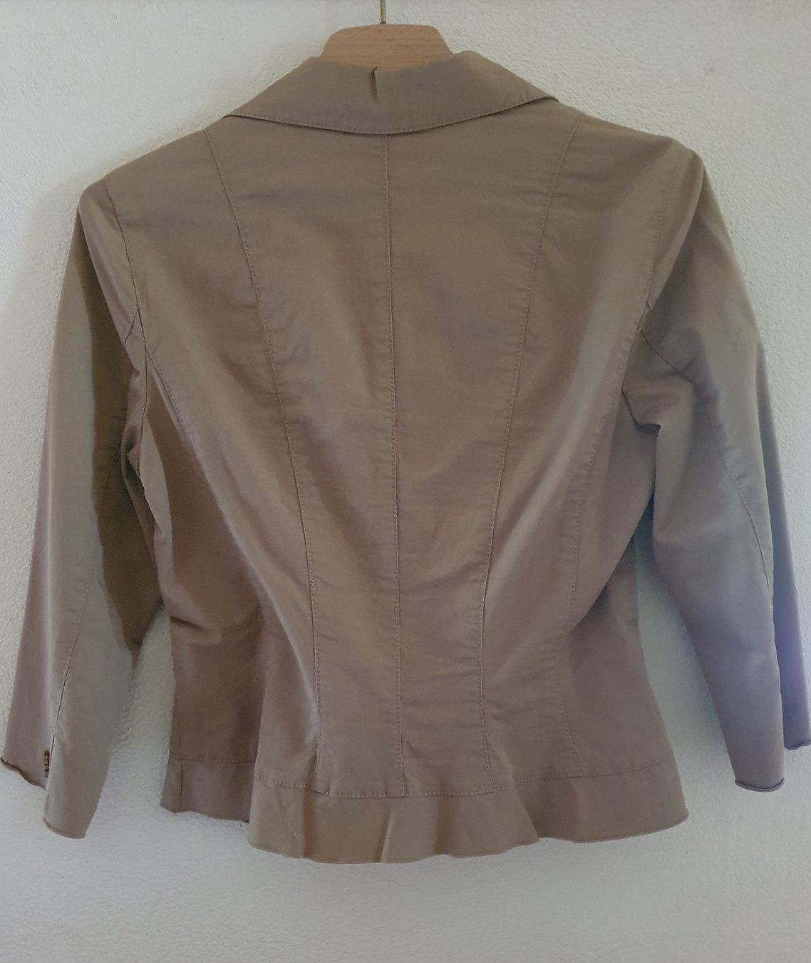 Marc Cain Jacken: Marc Cain Blazer,  Gr. 2 (Gr. 36) Beige – Gebraucht aus Teufen AR von pischa 1