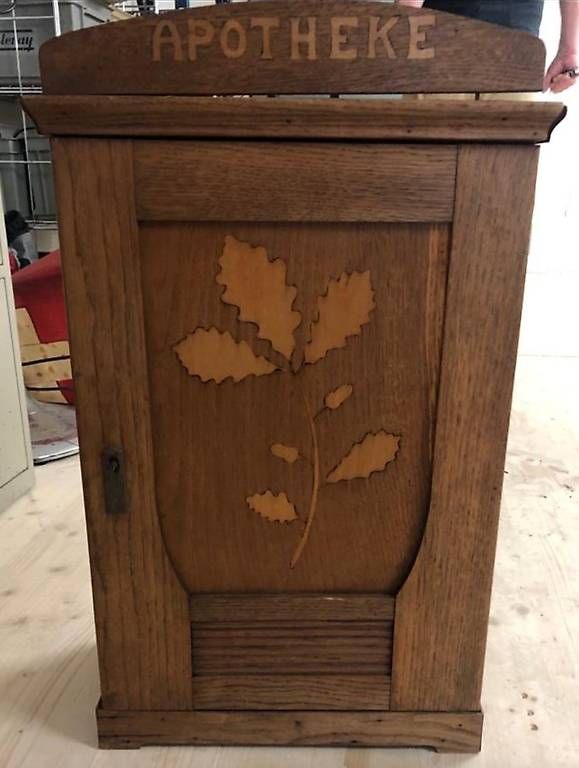 Armadietti a specchio: Ancienne apotheke en bois – Usato da Clarens venduto da lucdubois