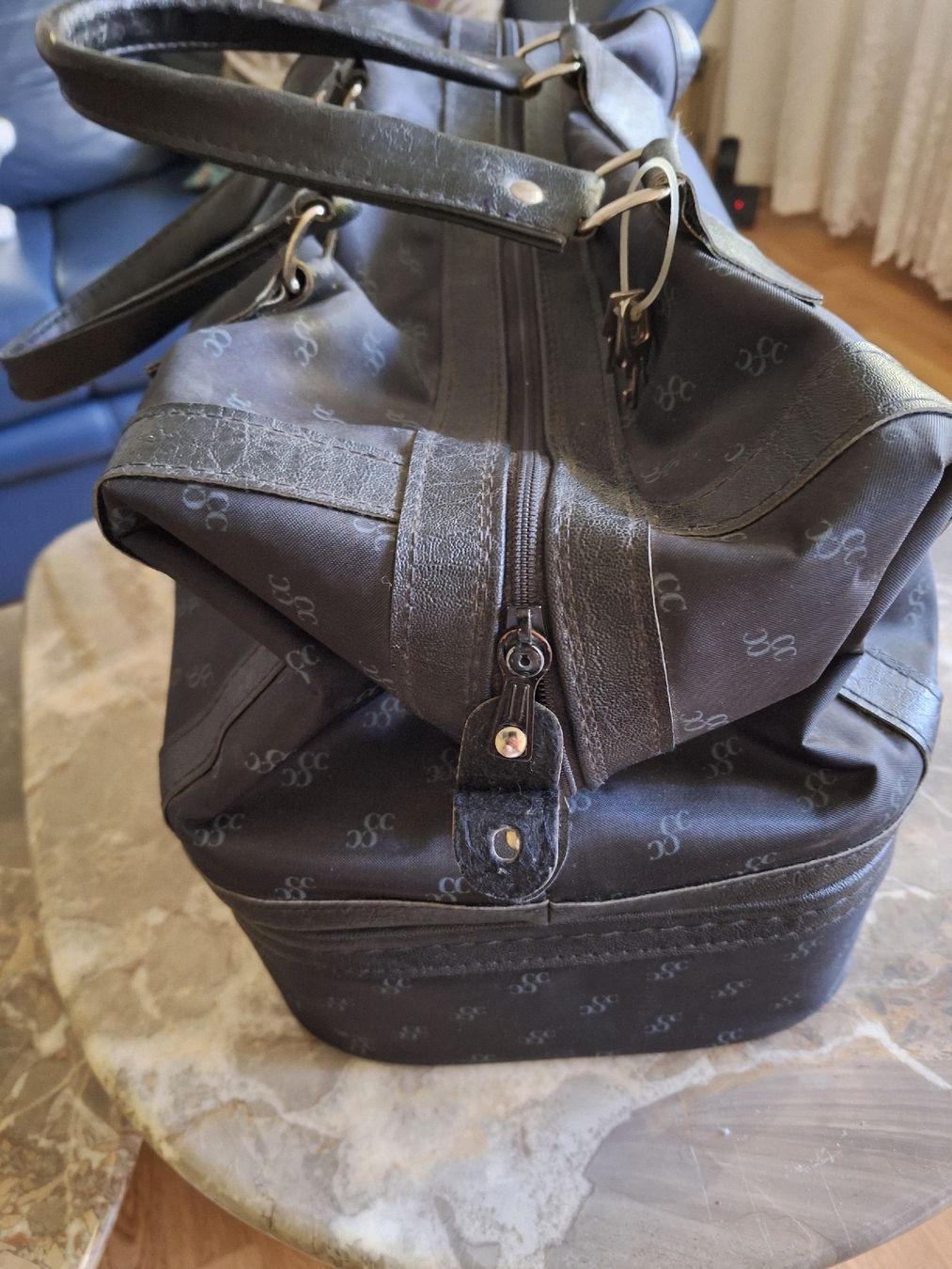 Taschen: Schwarze Reisetasche  Vintage Retro – Gebraucht aus Luzern von wys_jt2s 1