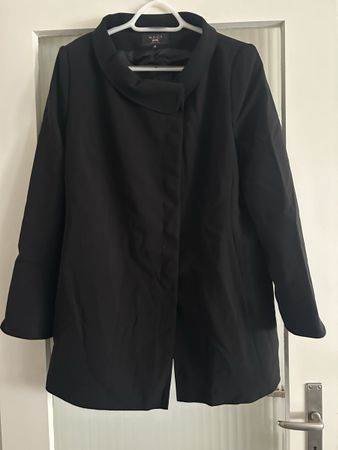 Damen Jacke von M.A.C.S in schwarz Grösse 46