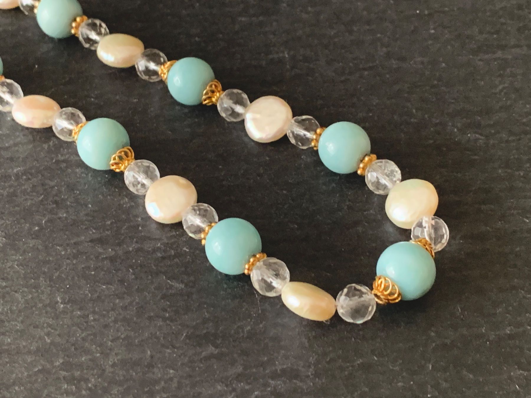 Ketten: Amazonit & Perlen Halskette Vergoldet – Gebraucht aus Rüschlikon von ThereseJewelryDesign 2