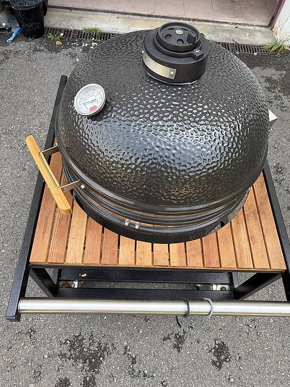 Grills: Monolith Keramik - Grill Kamado – Gebraucht aus Schlatt TG von pas_56dc 1