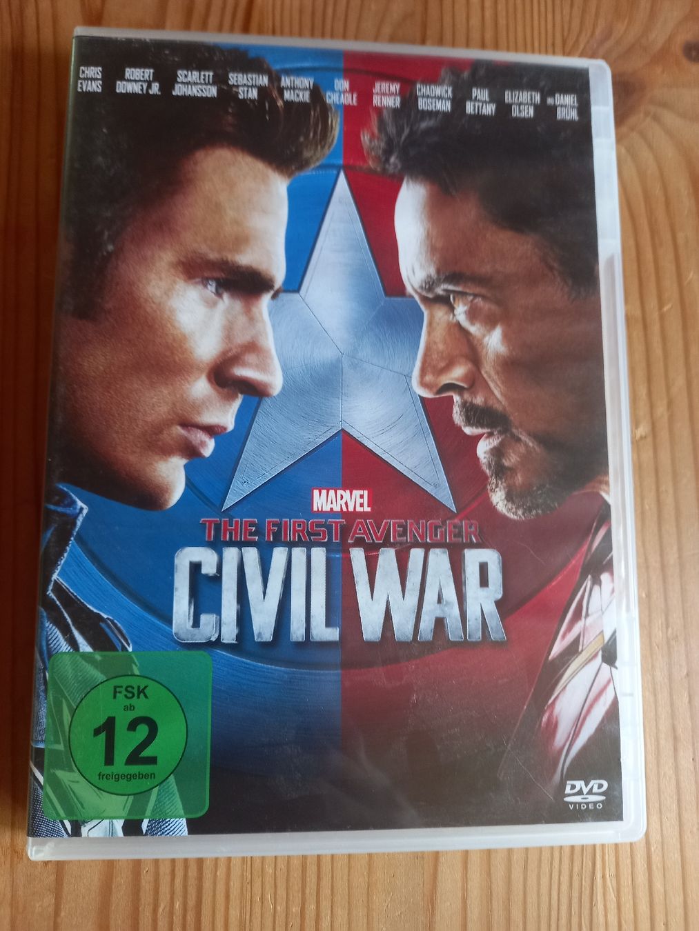 Tutti i DVDs: Marvel The first Avenger Civil War – Usato da Langenthal venduto da noa_9wcy