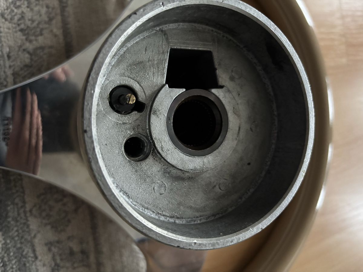 Alle Autoersatzteile: Originales Vessa Super Lenkrad Oldtimer, Made in Italy – Gebraucht aus Dübendorf von mba_5yvw 3