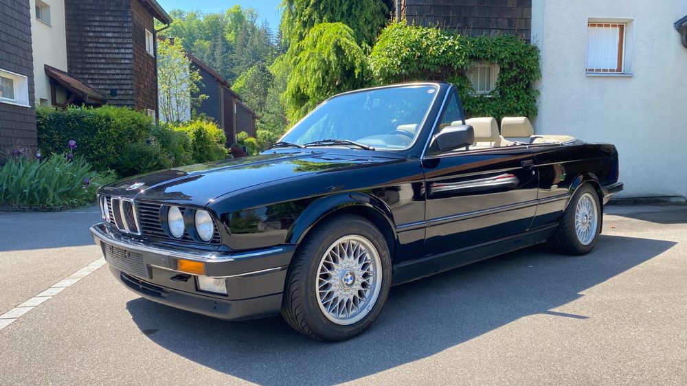 OLDTIMER BMW E30 325i Cabriolet 1986