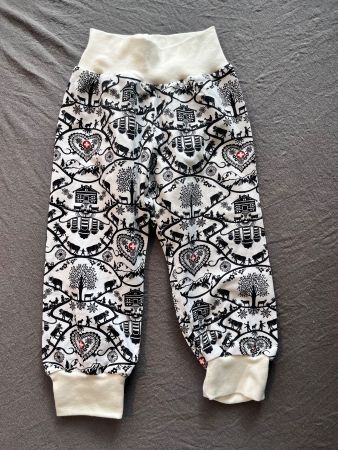 1 Kinderhose selbst genäht