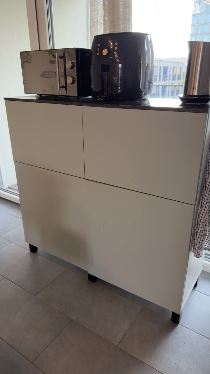Kommoden: IKEA BESTÅ Sideboard – Gebraucht aus Zürich von jen_x9vt