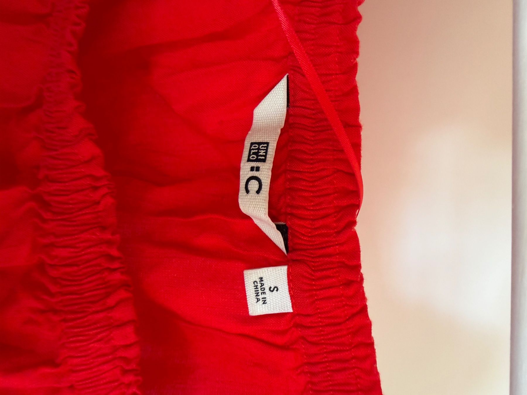 Uniqlo Kleider: Summer dress – Gebraucht aus Grandvaux von b_lucia_s 2