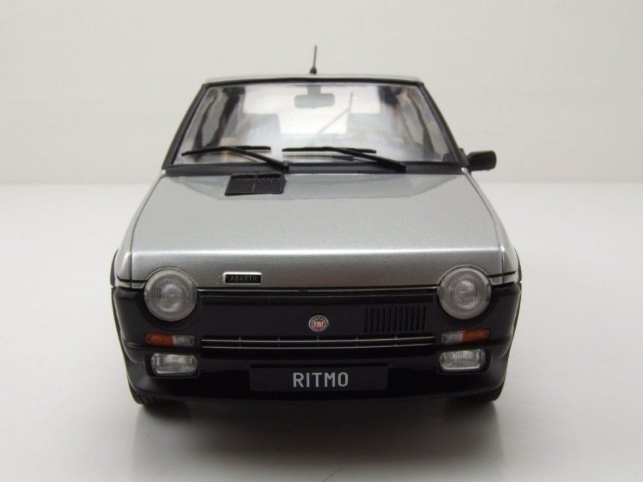 Fiat Modellini d'auto: Fiat Ritmo TC 125 Abarth Phase I 1981-1982 silber met. / – Nuovo e nell'imballaggio originale da Gerlafingen venduto da espero88 3