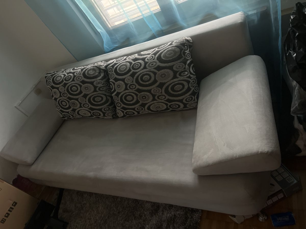 Divani: Sofa / Klapbett – Usato da Lengnau AG venduto da Berni725 1
