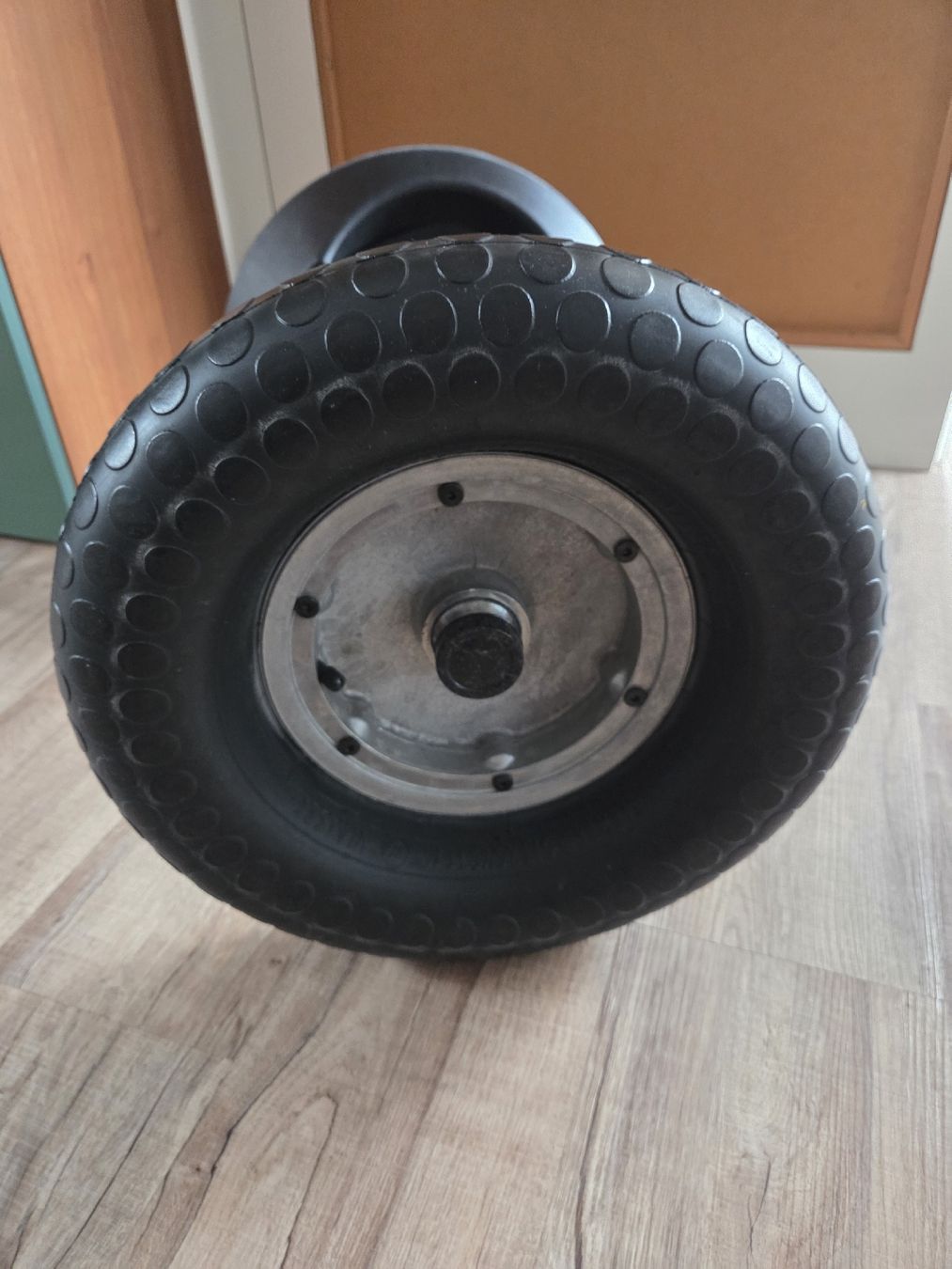 Sgabelli: Hocker mit Reifen zum Pumpen – Usato da Villmergen venduto da schluessel65 2