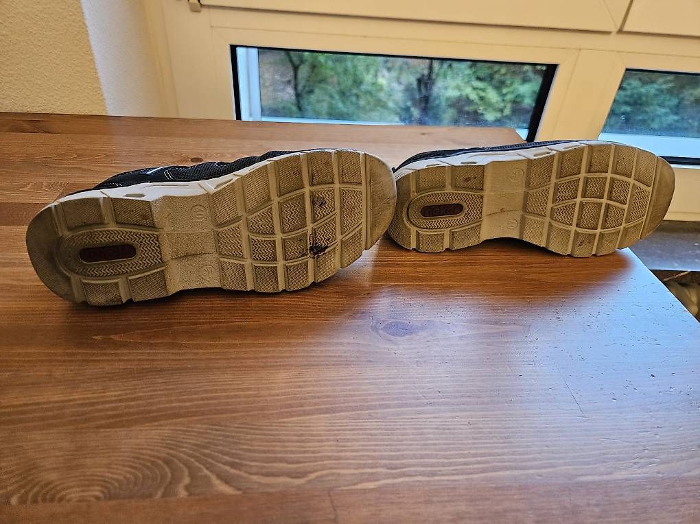 Herrenschuhe: Sneakers Grösse 40 – Gebraucht aus Basel von and_gzk2 3