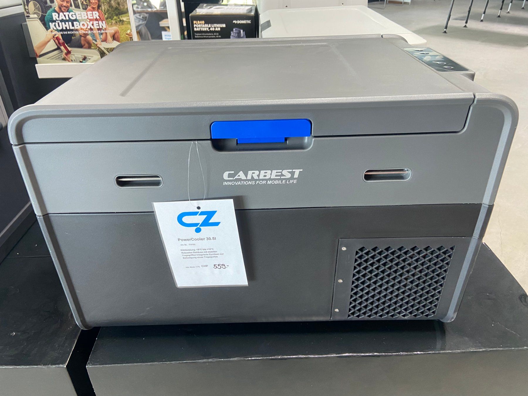 Frigoriferi & Refrigeratori: PowerCooler Kompressor-Kühlbox 35 – Nuovo e nell'imballaggio originale da Emmen venduto da CZ6032 1