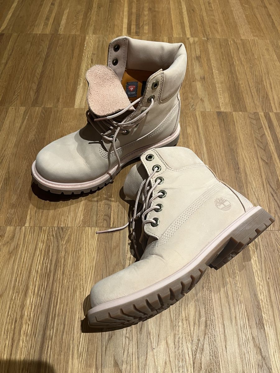 Timberland Damenschuhe: Timberland Ankle Boot Light Pink (EU 37.5) – Gebraucht aus Regensdorf von zon_fh62