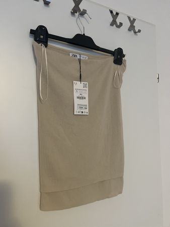 NEU: Zara Tube Top (beige, Gr. S, nie getragen)