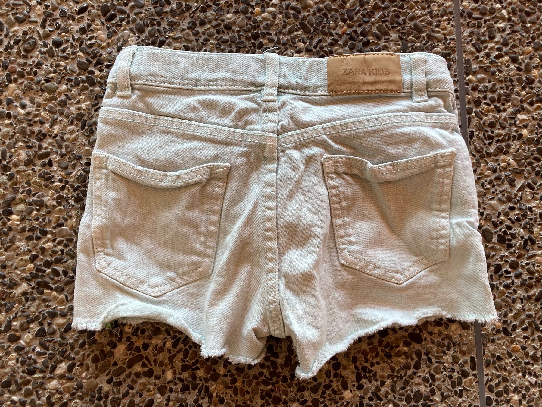 Zara Pantaloni: ZARA Kurze Jeans Hose, Shorts Gr. 122 – Usato da Aetingen venduto da Nadinsky 2