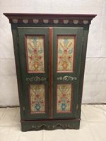 Alter Bauernschrank  ca 18. Jahrhundert Handbemalt 