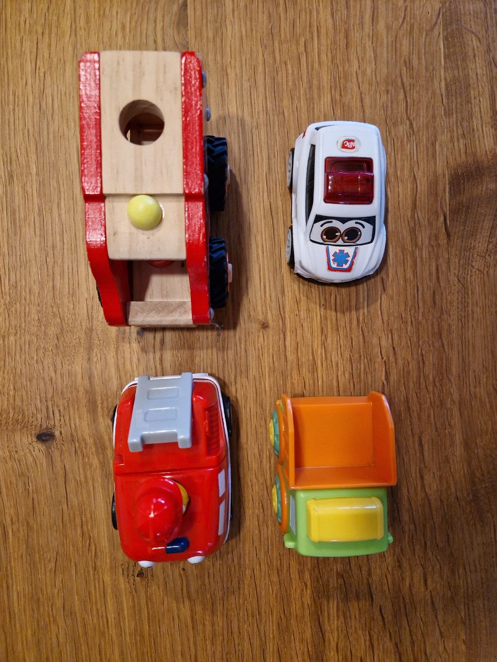 Giocattoli: Babyspielzeug – Usato da Seftigen venduto da sar_d5bv 1