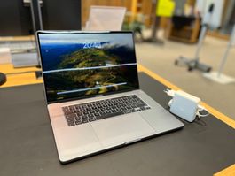 MacBook Pro 16 Zoll 2019, i7, 16GB, 512GB