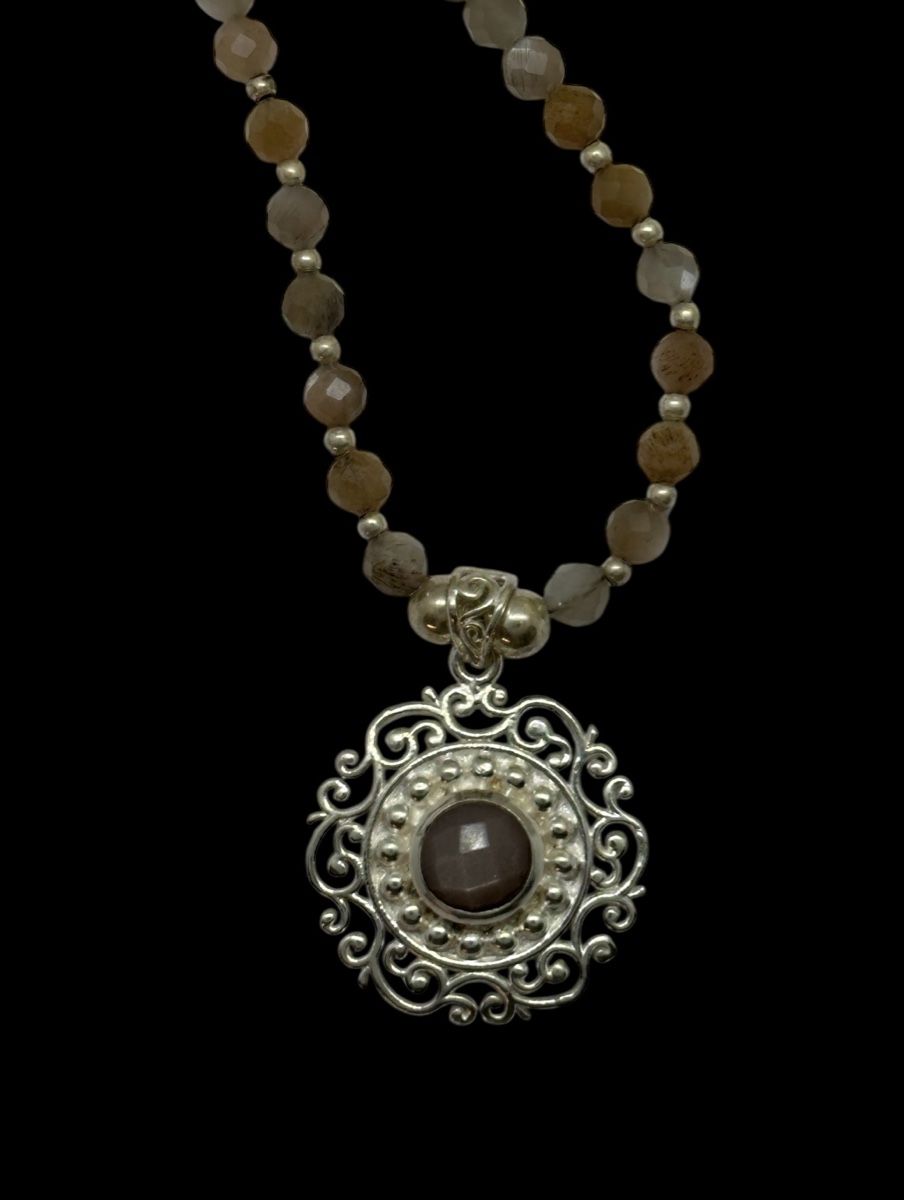 Catenine: Mondsteinkette – Nuovo e nell'imballaggio originale da Niederglatt ZH venduto da Silberschmuck-design 2