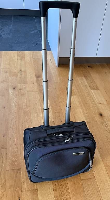 Reisekoffer: Handgepäckkoffer – Gebraucht aus Stettfurt von Annili87