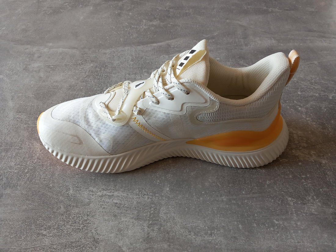 Herrenschuhe: Romano IV Running Men Orange 43 – Neu und originalverpackt aus Courgenay von Romano-Athletics 4