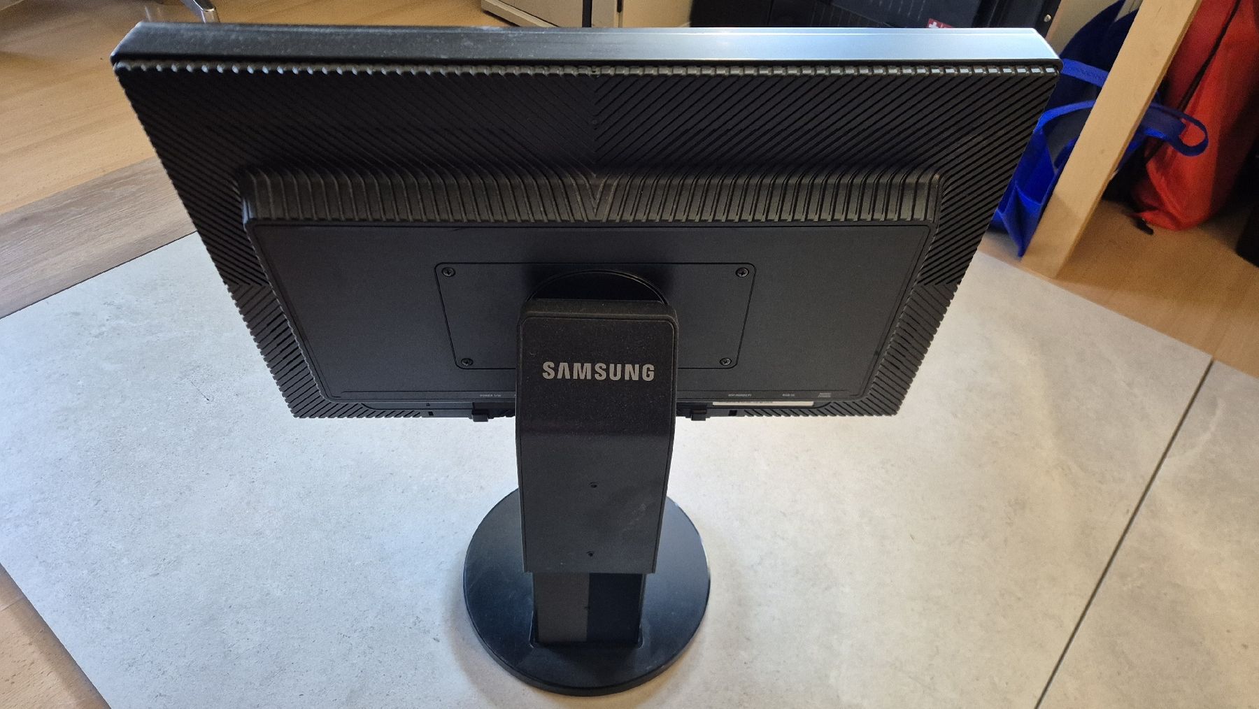 Samsung Monitor: Samsung SyncMaster 245B Monitor – Usato da Stadel b. Niederglatt venduto da rom_q7xr 2